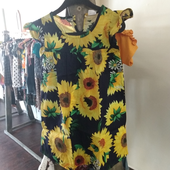 Toddler clothes and shark crocs - Picture 10 of 13